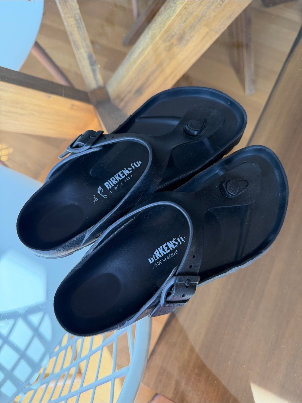Birkenstock Black Gizeh Sandals